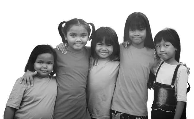 close-up-girl-child-friends-park-smiling-camera copy 1